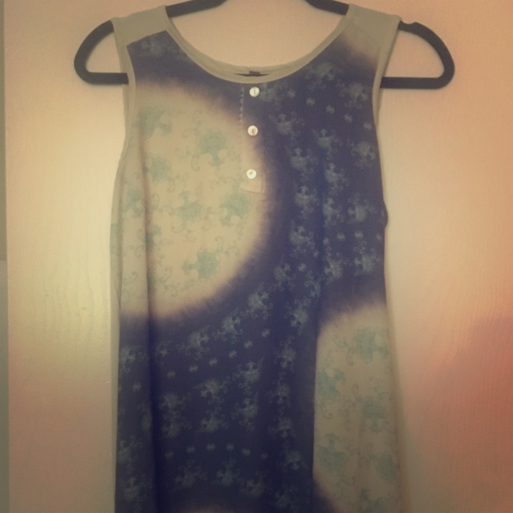 Boho long Foley tank top size small